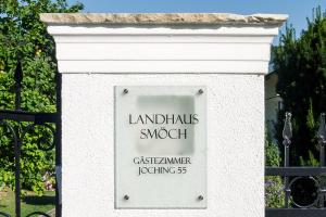 Tor zum Landhaus Smöch